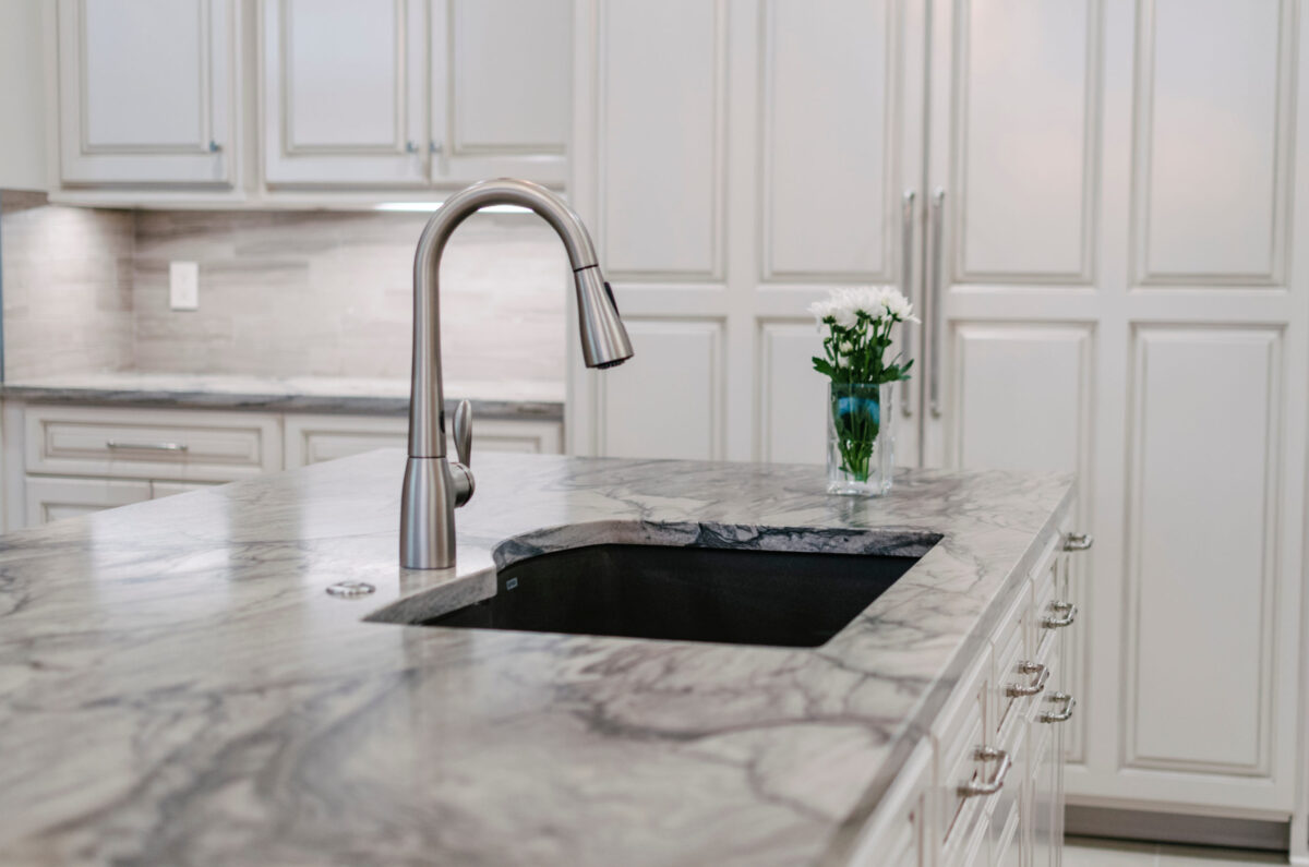 What Can Stain Quartz Countertops? - Minch Professional Cleaning Services